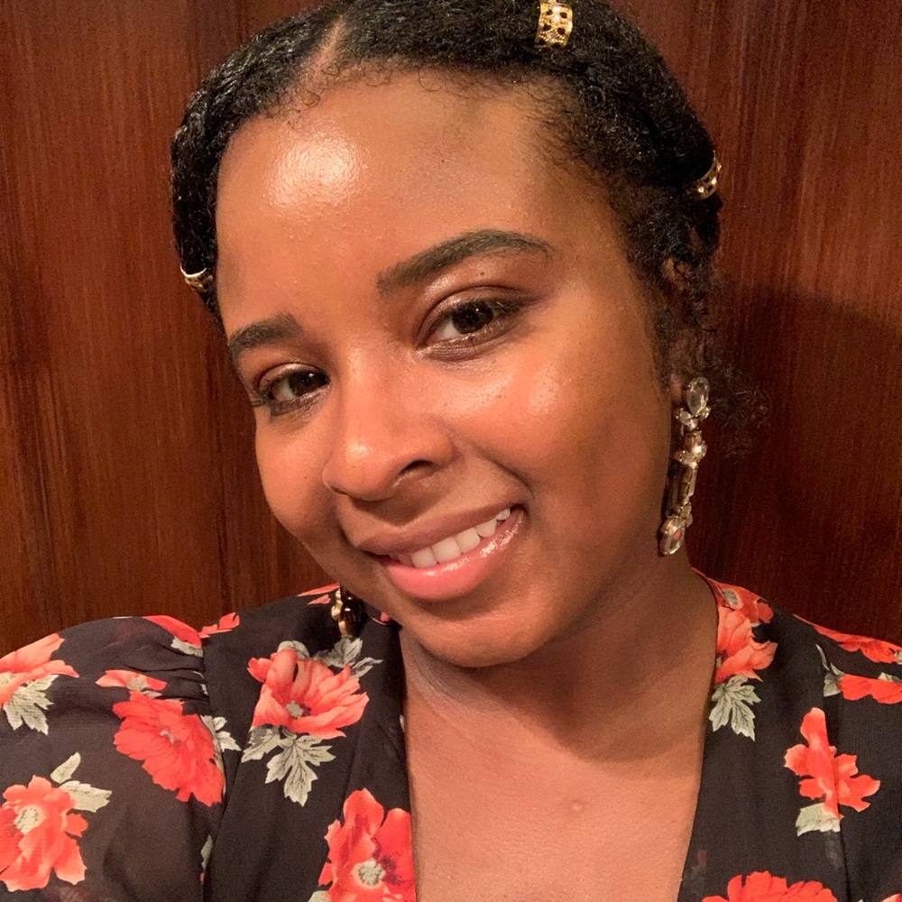 Meet your Posher, Tiffany